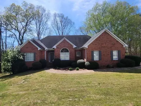 1833 Cotton Ln, Loganville, GA 30052