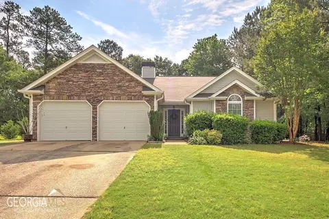 175 Sandstone Pl, Douglasville, GA 30134