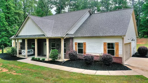 3308 Paddock Rd, Covington, GA 30014 photo 2