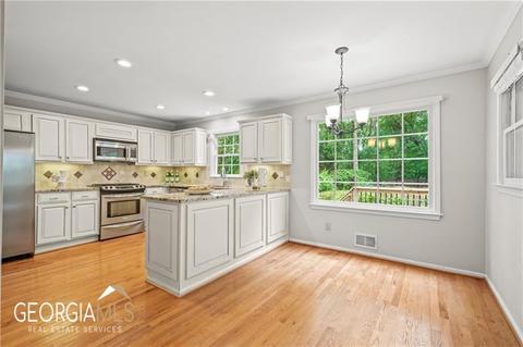 3779 Hermitage Dr, Berkeley Lake, GA 30096 photo 11