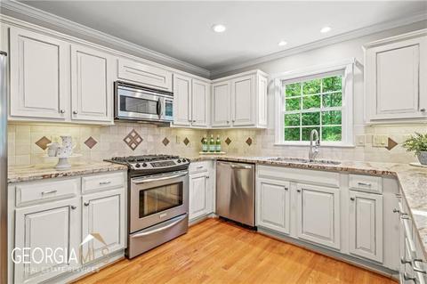 3779 Hermitage Dr, Berkeley Lake, GA 30096 photo 10