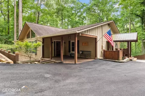 8740 Bay Dr, Gainesville, GA 30506