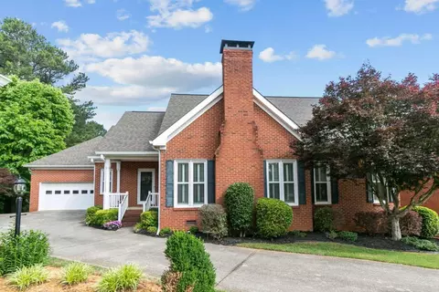 2335 Burlington Ln, Snellville, GA 30078