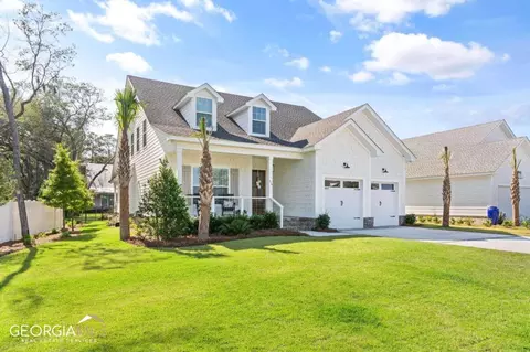 516 Conservation Dr, St. Simons, GA 31522 photo 2
