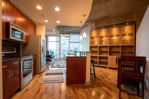 400 W Peachtree St NW #2614, Atlanta, GA 30308