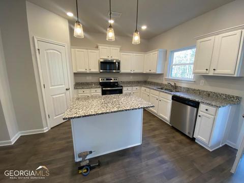 536 Skye Dr, Commerce, GA 30529 photo 2