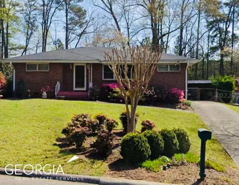 3725 Alpine Dr SE, Smyrna, GA 30082