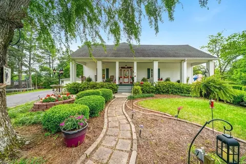 168 Polk Ave, Dallas, GA 30132