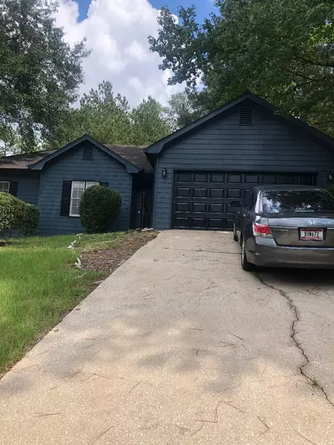 1304 Sweetwater Bluff Blf, Snellville, GA 30039
