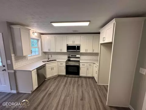 20 Stephens Ct, Covington, GA 30016 photo 8