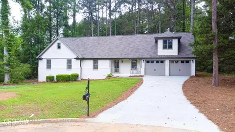 5992 Spencer Oaks Ct, Lithonia, GA 30058