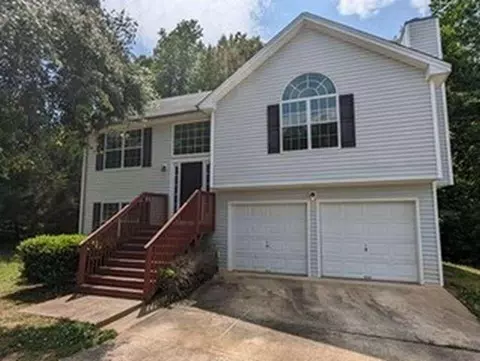 3955 Jeffrey Dr, Atlanta, GA 30349