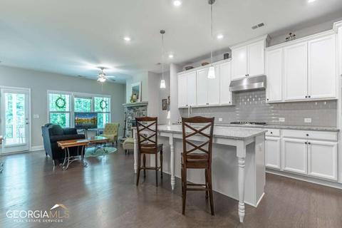 4185 Jayla Dr, Buford, GA 30518 photo 7