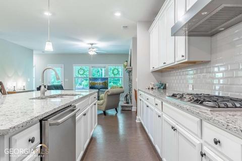 4185 Jayla Dr, Buford, GA 30518 photo 9