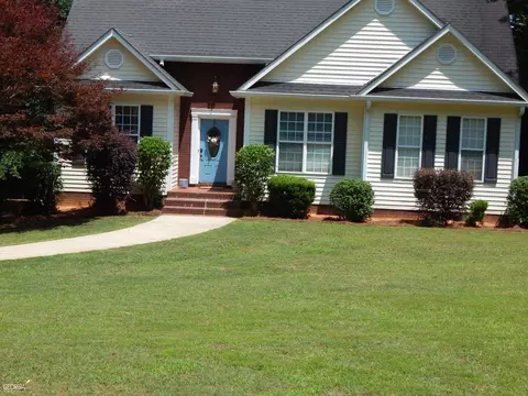 590 Chambers Rd, Mcdonough, GA 30253 photo 2