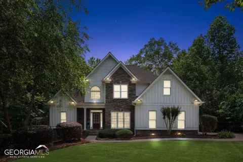 207 Brighten Ct, Alpharetta, GA 30004