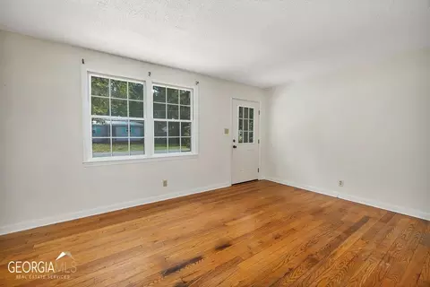54 Maxwell Ave, St. Simons, GA 31522 photo 3