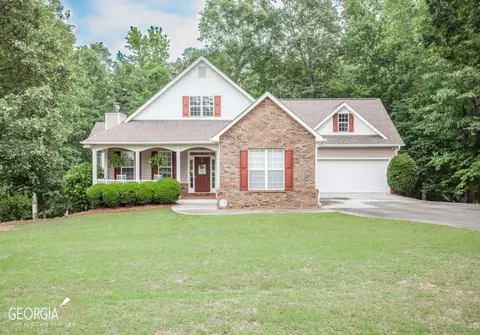 127 Greenfield Ct, Carrollton, GA 30116