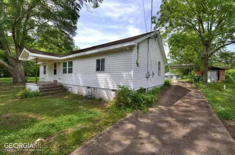 83 E Railroad St, Kingston, GA 30145