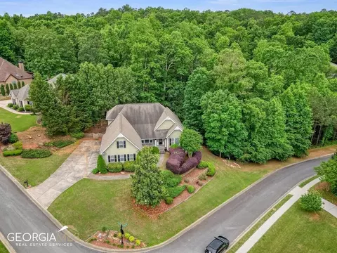 149 Copper Hills Dr, Canton, GA 30114
