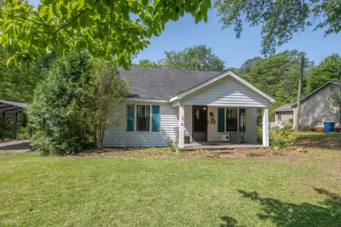 1352 6th Ave, Auburn, GA 30011