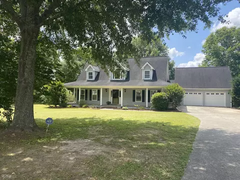 2000 Lenora Rd, Loganville, GA 30052