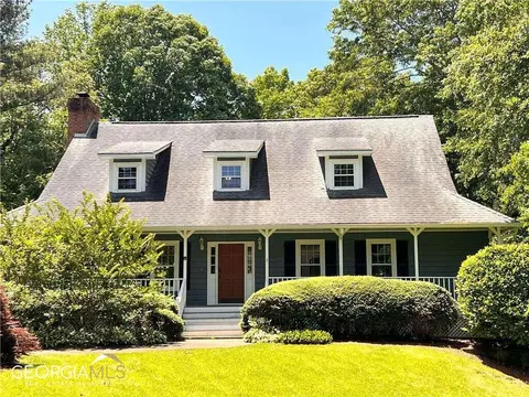 1593 Old Hunters Trce, Marietta, GA 30062