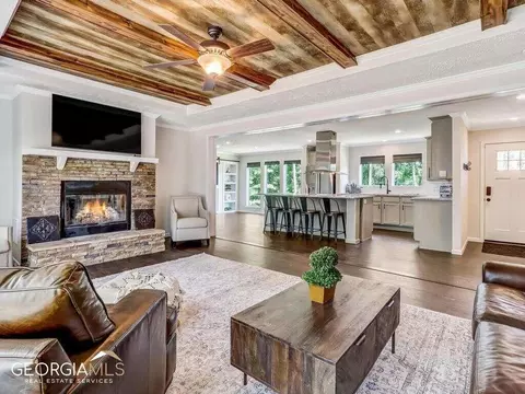 286 Etheridge Rd, Auburn, GA 30011