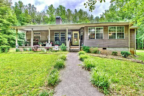 1171 J D Walton Rd, Newnan, GA 30263