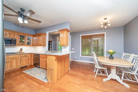 4328 W Point Rd, Lagrange, GA 30240 photo 9