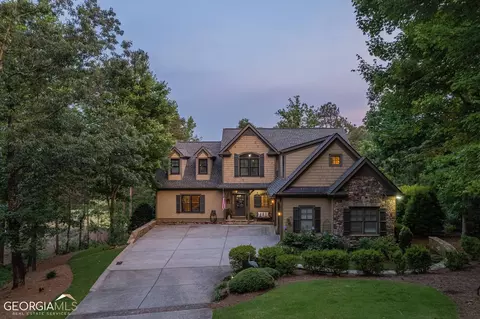 401 Edgewater Trl S #., Toccoa, GA 30577 photo 3