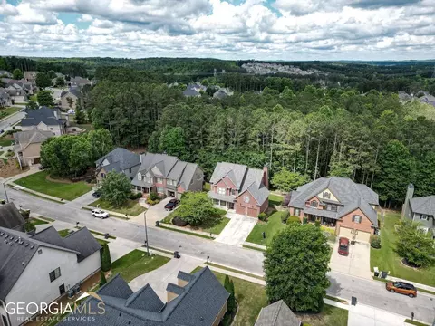201 Sweet Birch Ln, Dallas, GA 30132