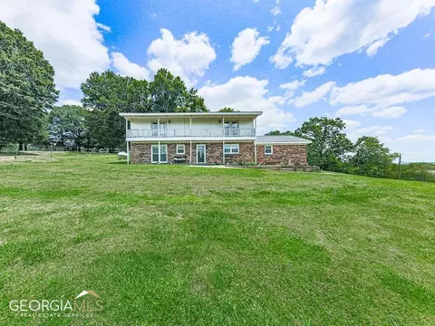820 Plainview Rd SE, Adairsville, GA 30103