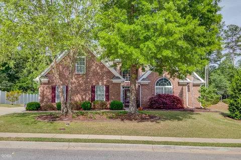 708 Ashley Wilkes Way, Loganville, GA 30052