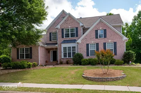 1021 Forest Creek Dr, Canton, GA 30115