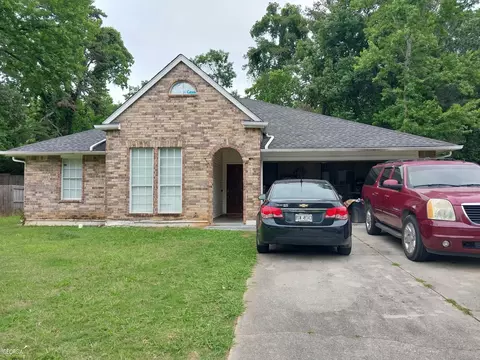 1081 S Redan Trce, Stone Mountain, GA 30088