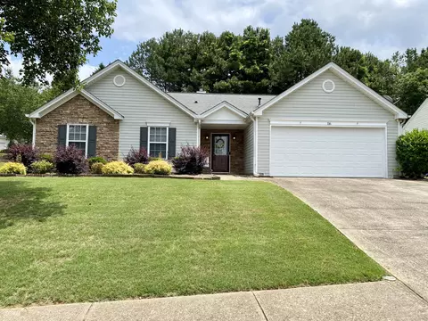 116 River Marsh Ln, Woodstock, GA 30188