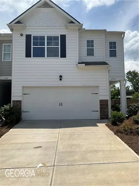 777 Woodstock Grove Dr, Woodstock, GA 30188
