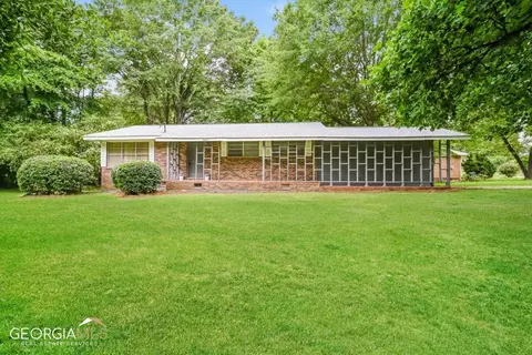 8057 Devonshire Dr, Jonesboro, GA 30238