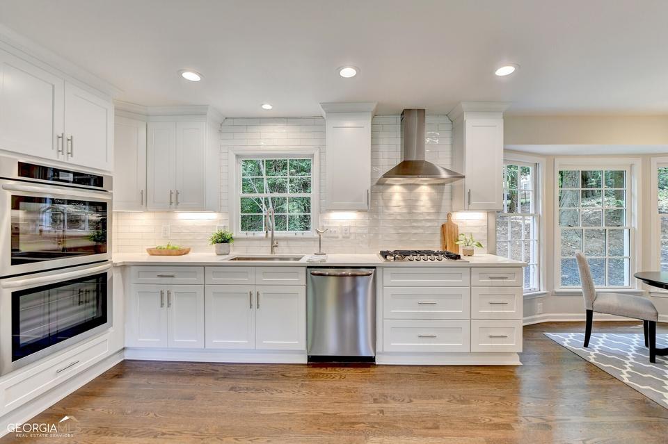  2349 Leisure Lake Dr, Dunwoody, GA 30338 photo 16