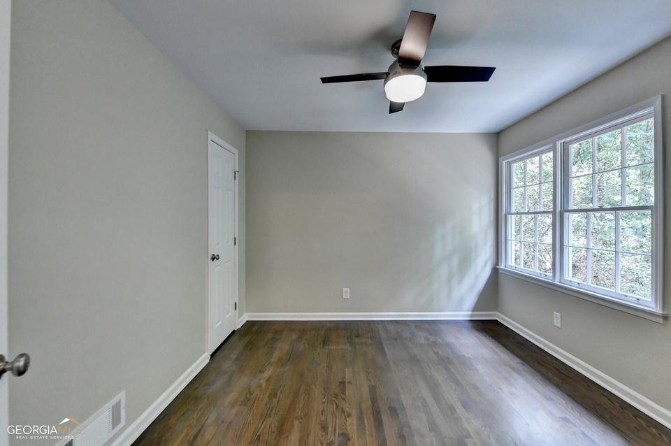  2349 Leisure Lake Dr, Dunwoody, GA 30338 photo 28