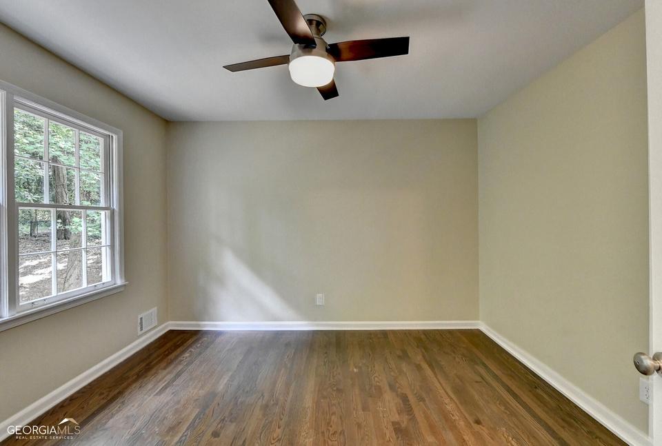  2349 Leisure Lake Dr, Dunwoody, GA 30338 photo 31