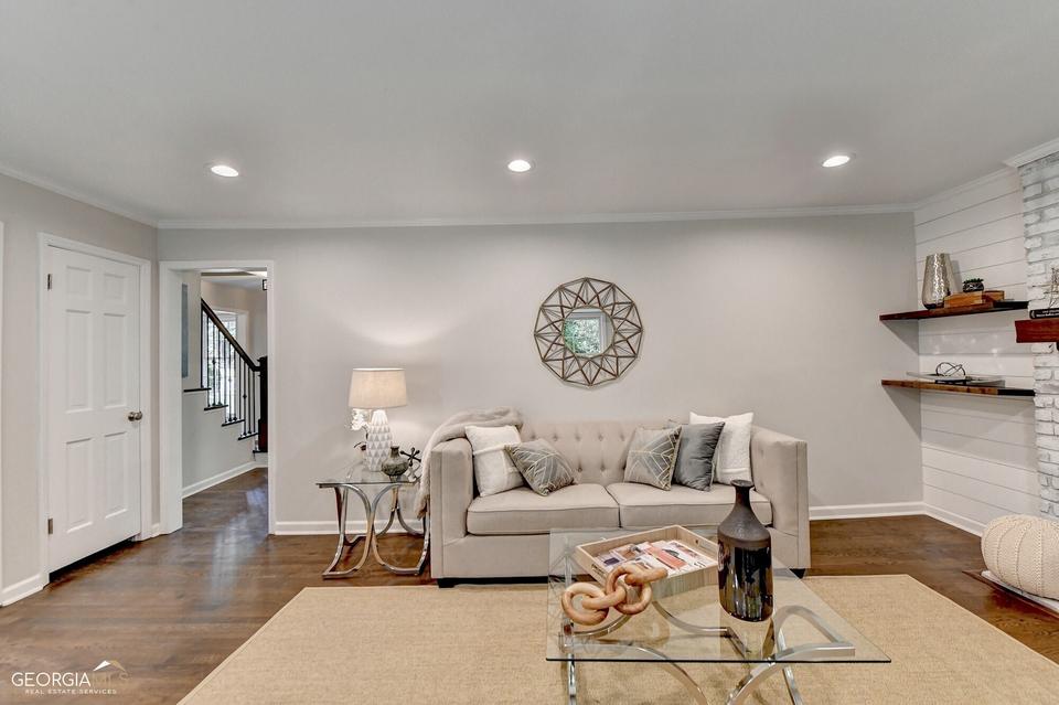  2349 Leisure Lake Dr, Dunwoody, GA 30338 photo 26