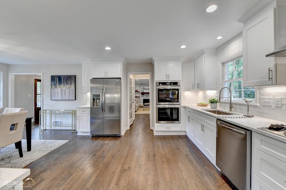  2349 Leisure Lake Dr, Dunwoody, GA 30338 photo 22