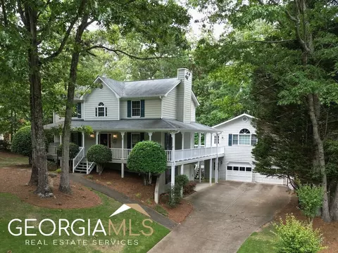 2766 Still Lake Dr, Acworth, GA 30102