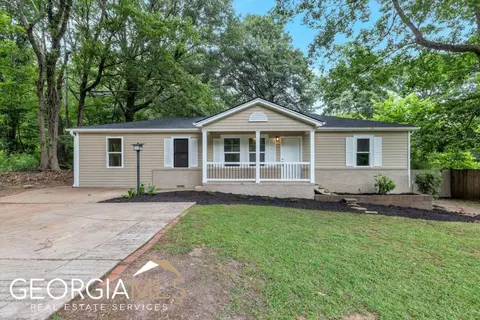 1652 Pendley Dr, Austell, GA 30168