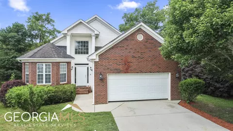 126 Madison Ave, Jackson, GA 30233