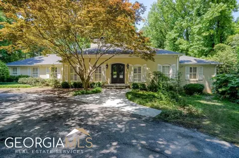 669 W Paces Ferry Rd, Atlanta, GA 30327