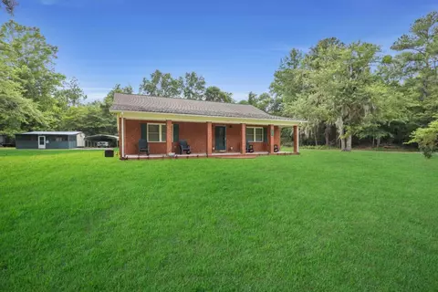 41 Walton Rd, Hinesville, GA 31313 photo 4