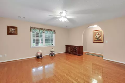 41 Walton Rd, Hinesville, GA 31313 photo 5